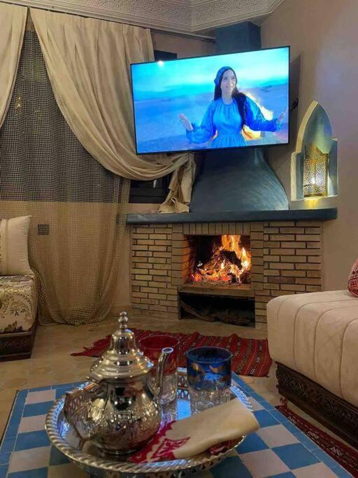 Riad Timskrine Timeskrine Екстериор снимка