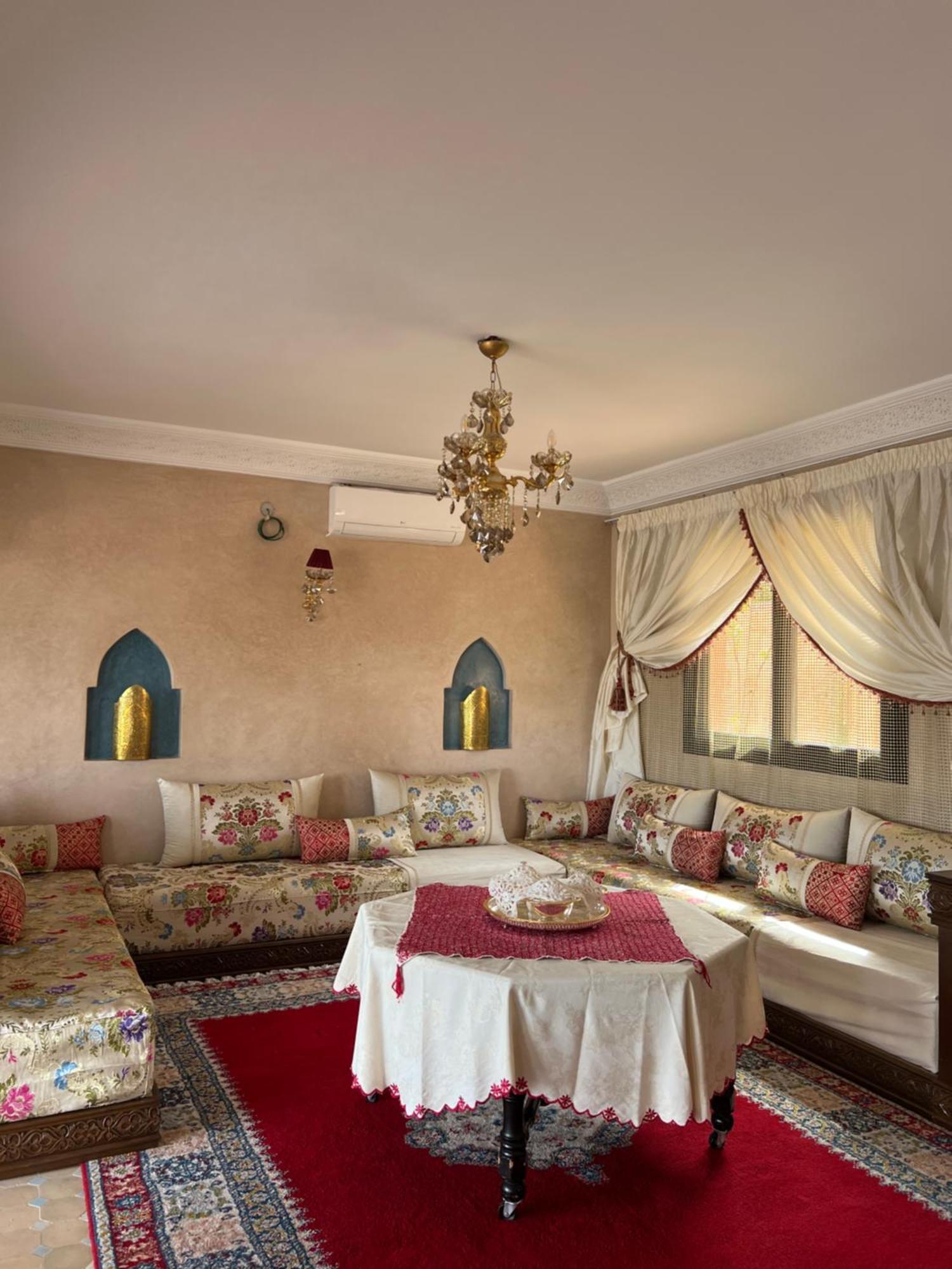 Riad Timskrine Timeskrine Екстериор снимка