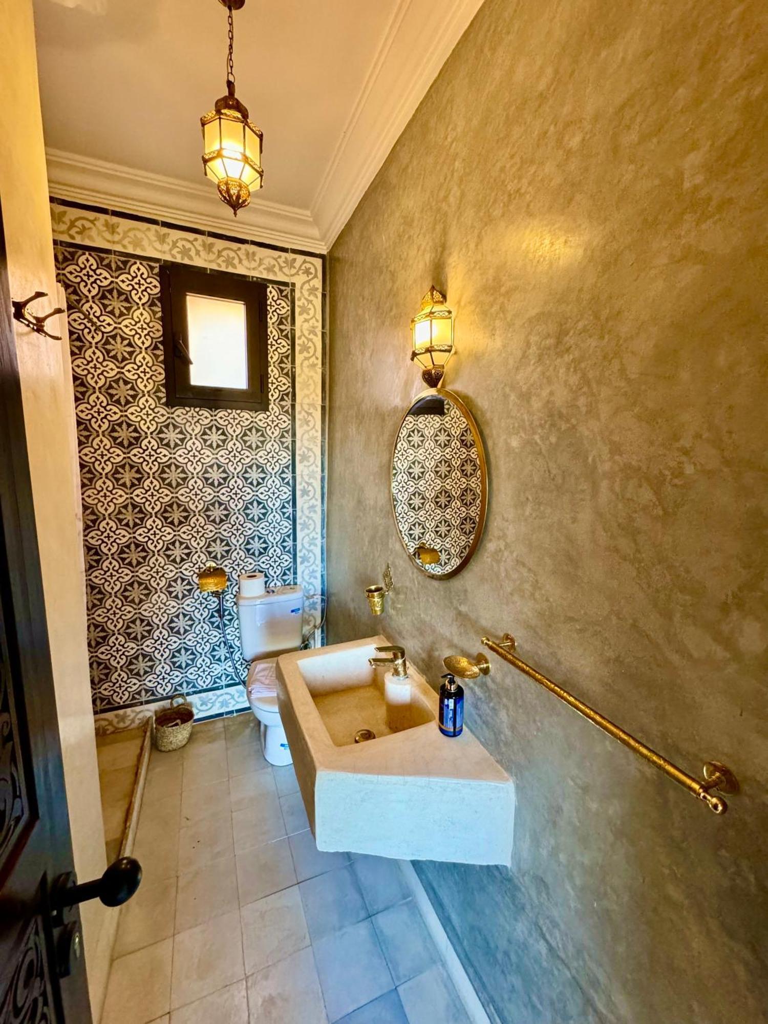 Riad Timskrine Timeskrine Екстериор снимка